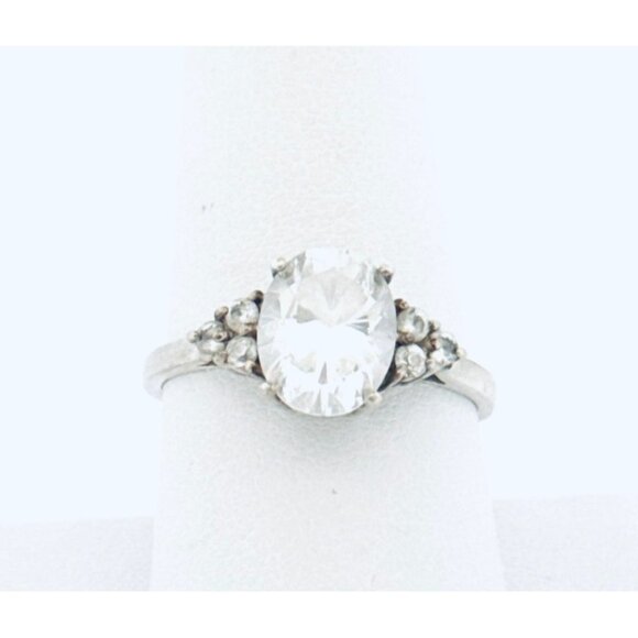 Designer Jewelry - Vintage Sterling Silver 925 Ring Oval CZ & Accent Stones Size 8.5 3.7g Estate